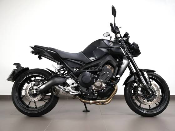 YAMAHA MT-09 YAMAHA MT-09